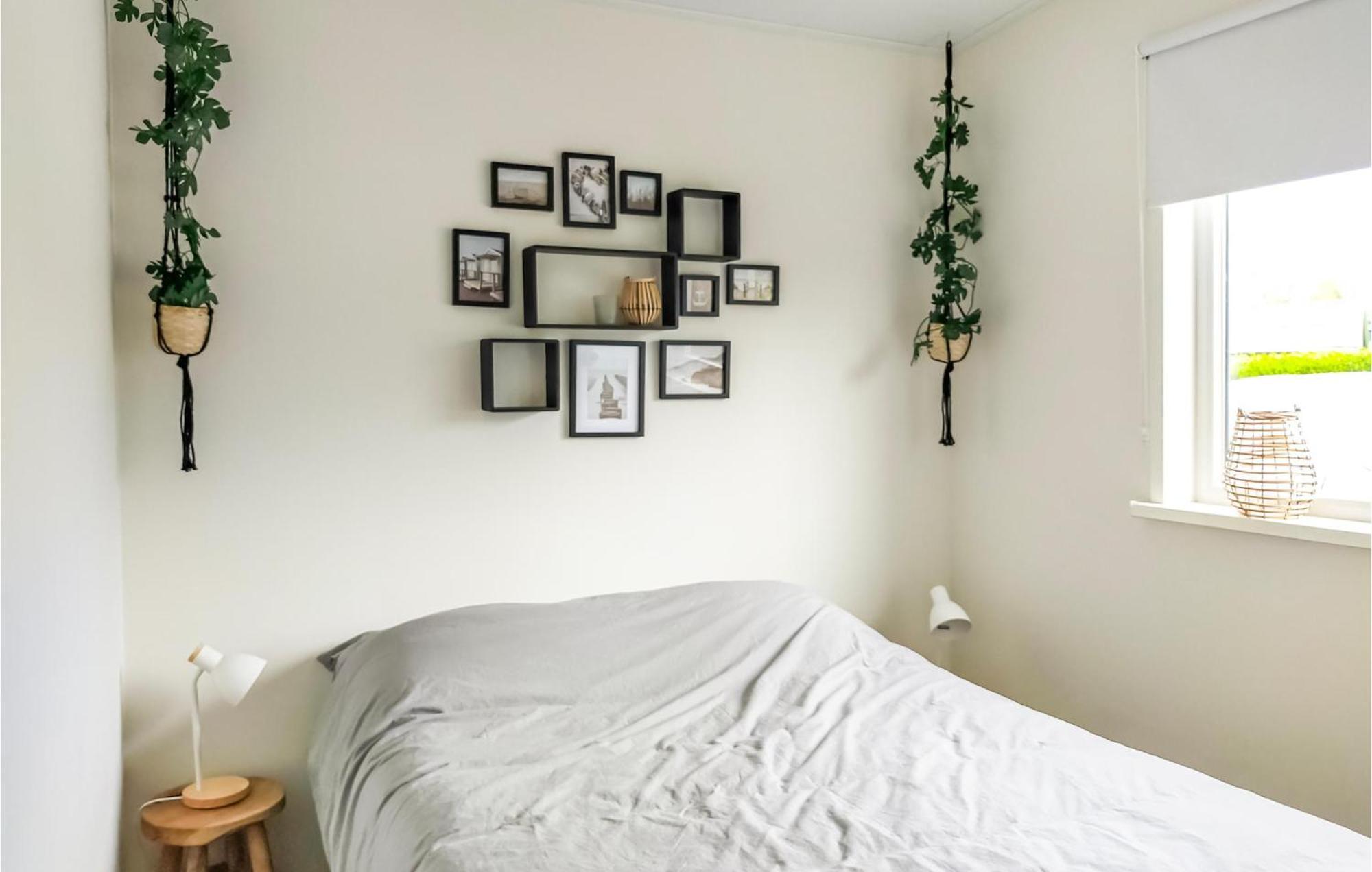 Stunning Home In Heinkenszand With Wifi Extérieur photo